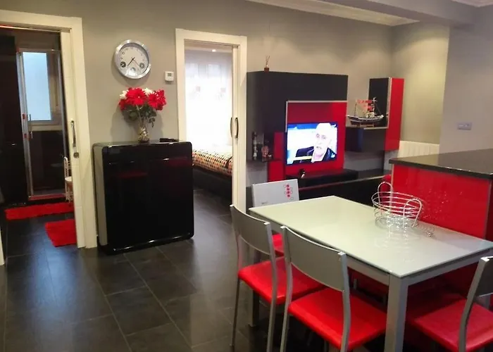 Piso Muy Bonito En Zona Tranquila Lägenhet