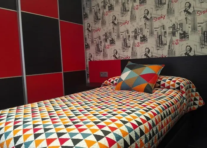 Piso Muy Bonito En Zona Tranquila Lägenhet *